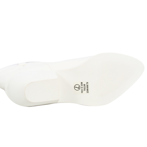 White Faux Leather Cowboy  Pull On Boot - Picture 6 of 7